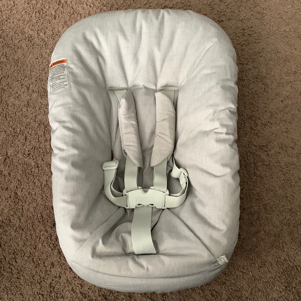Stokke Tripp trapp newborn attachment - gently used